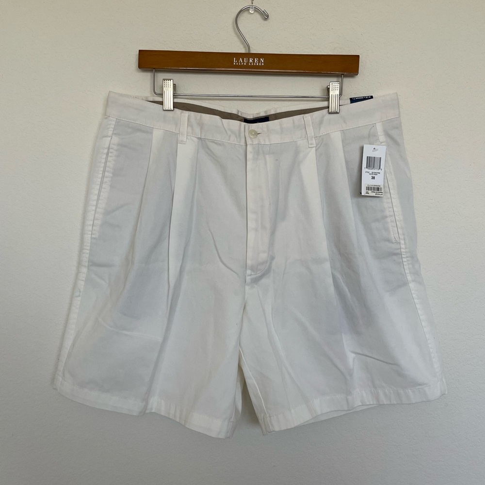 CLUB ROOM white cotton shorts wrinkle resistant